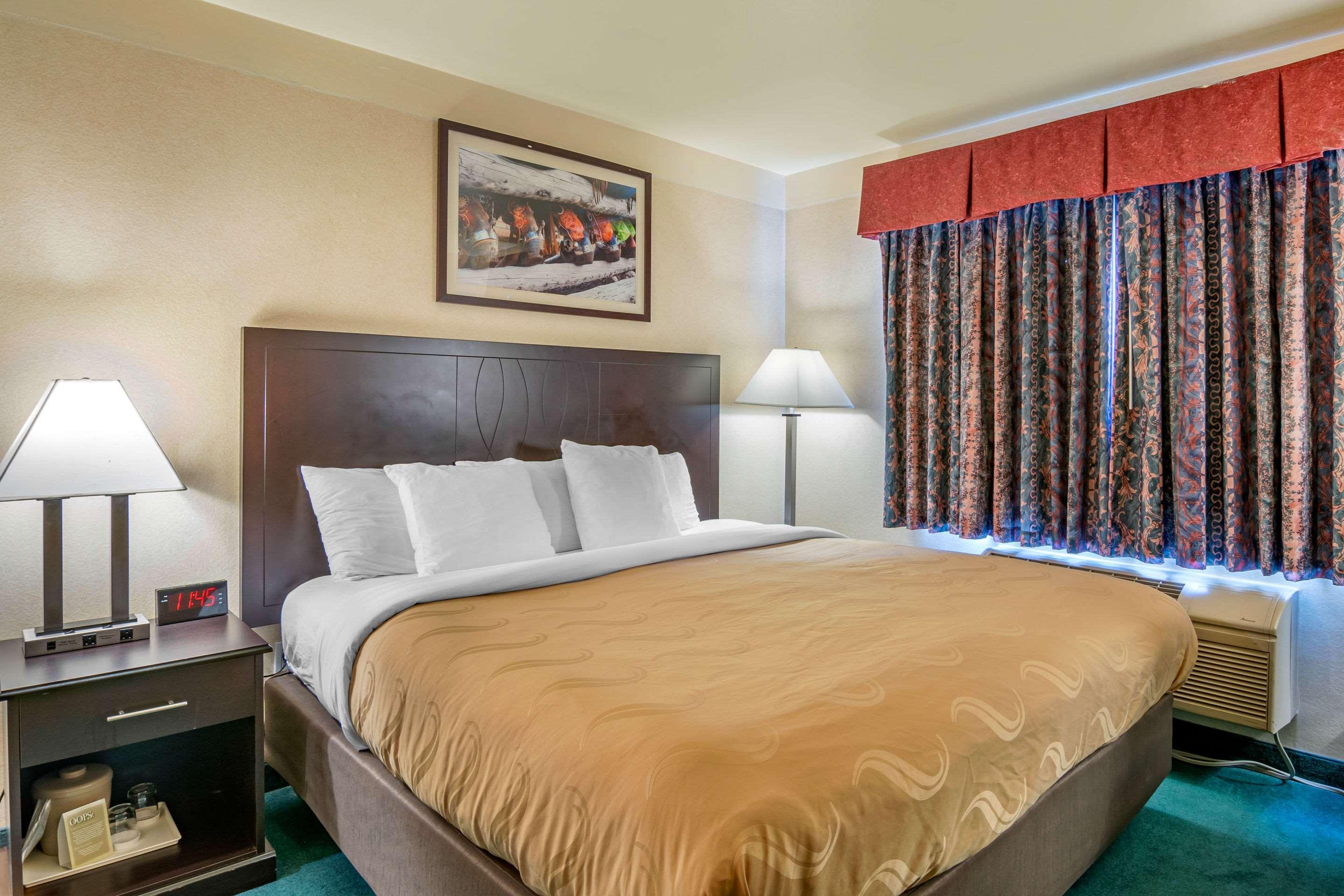 Quality Inn Бенд Екстериор снимка