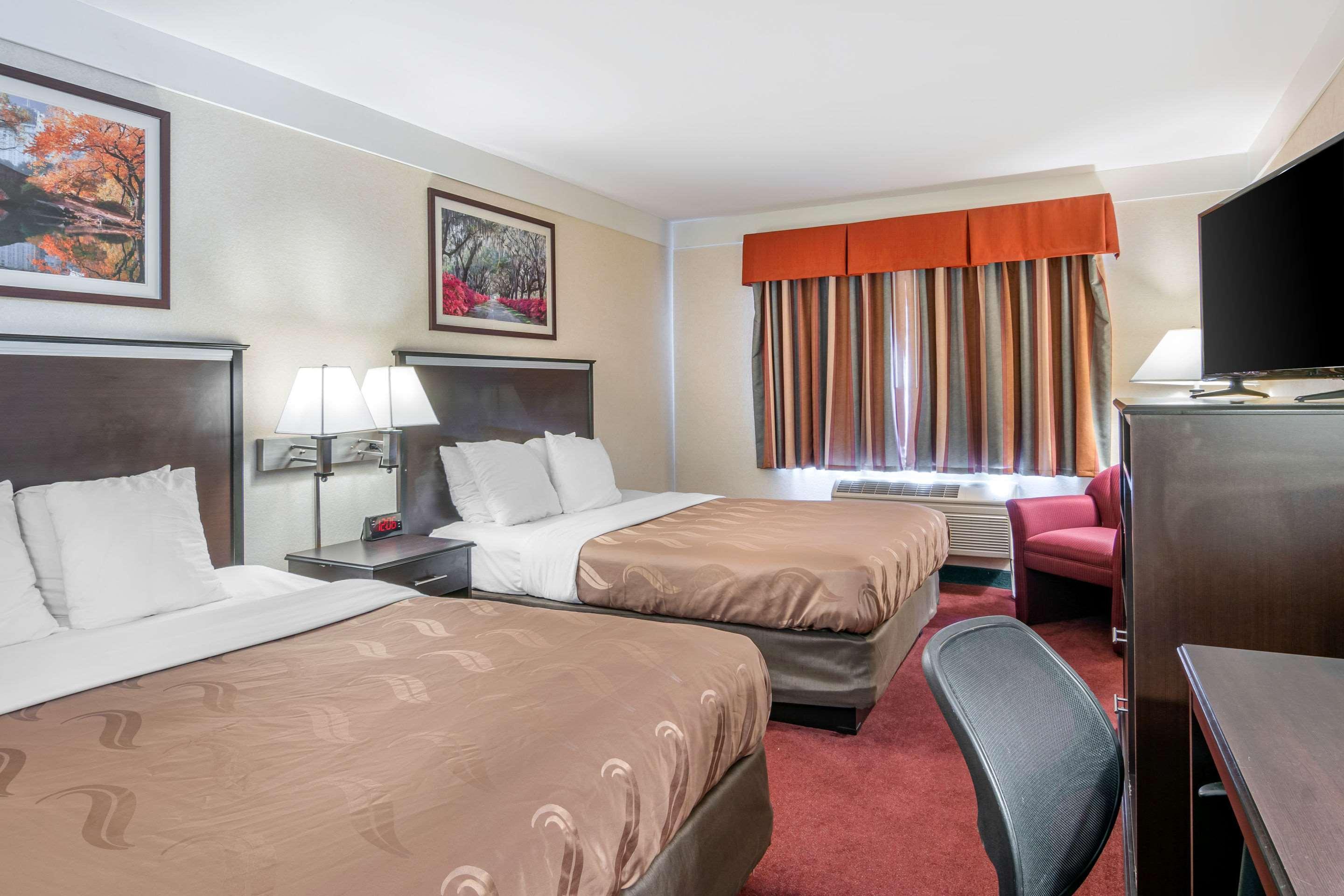 Quality Inn Бенд Екстериор снимка