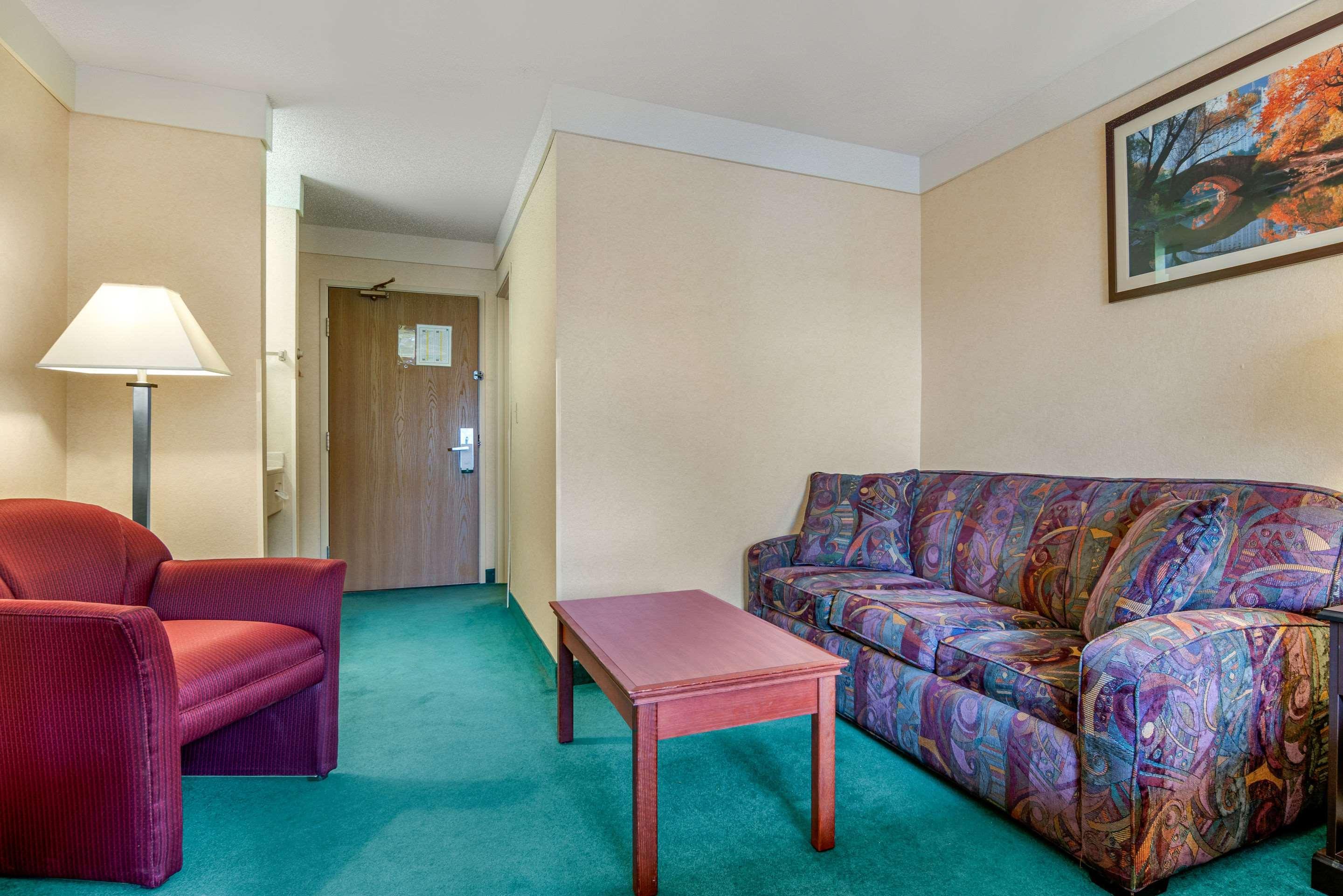 Quality Inn Бенд Екстериор снимка