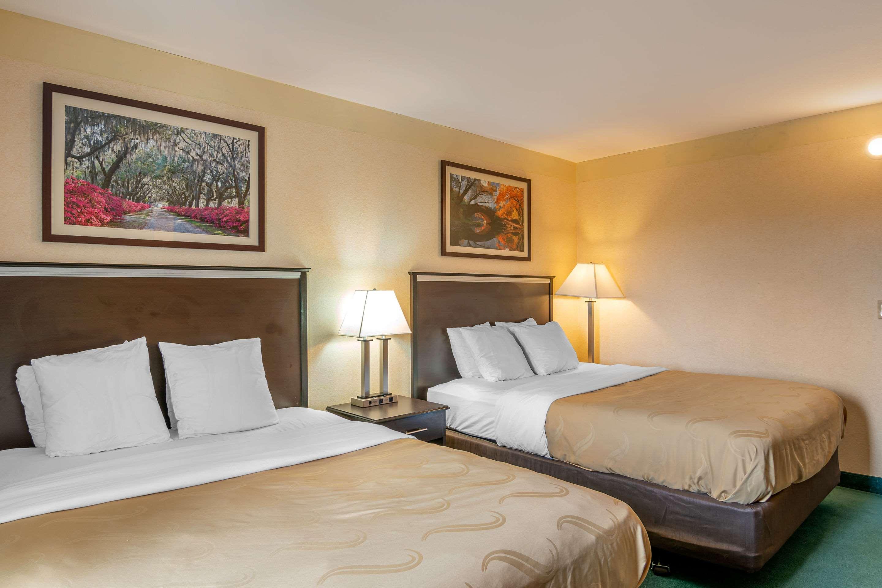 Quality Inn Бенд Екстериор снимка