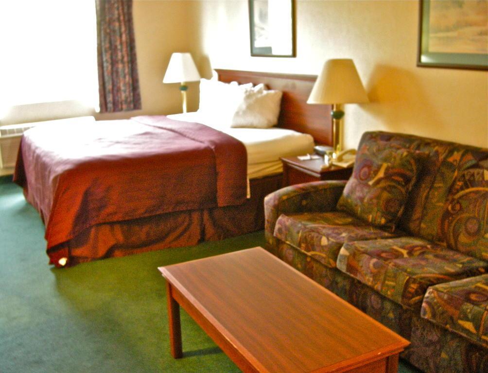 Quality Inn Бенд Екстериор снимка