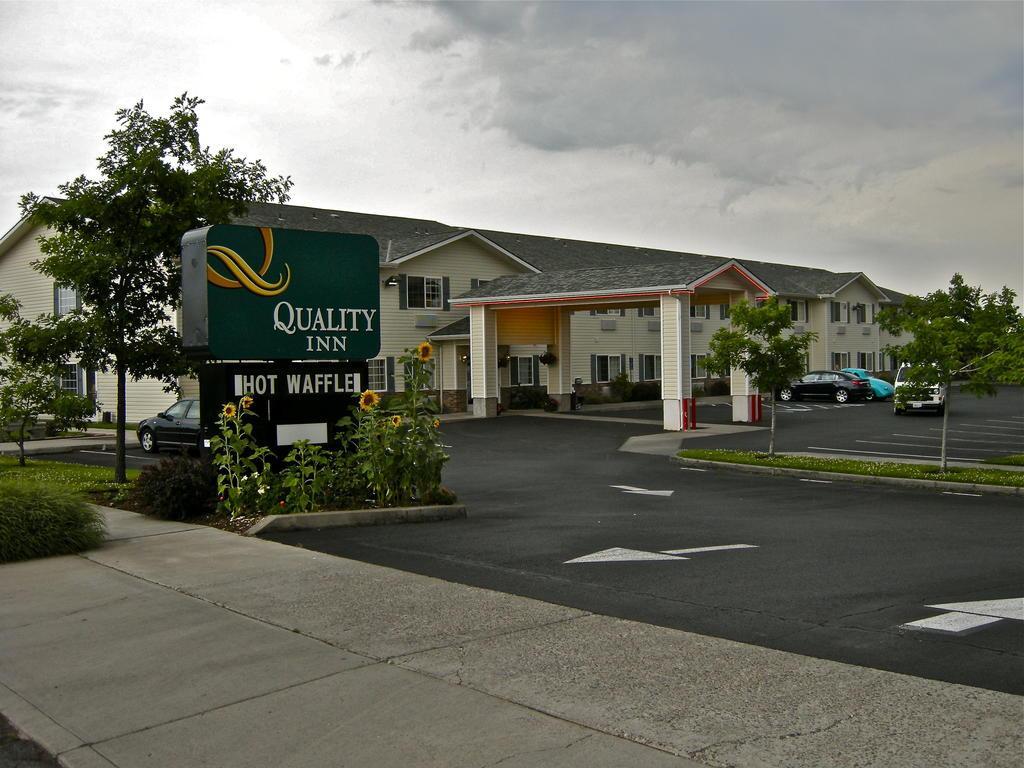 Quality Inn Бенд Екстериор снимка