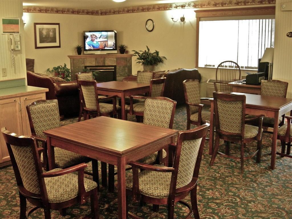 Quality Inn Бенд Екстериор снимка