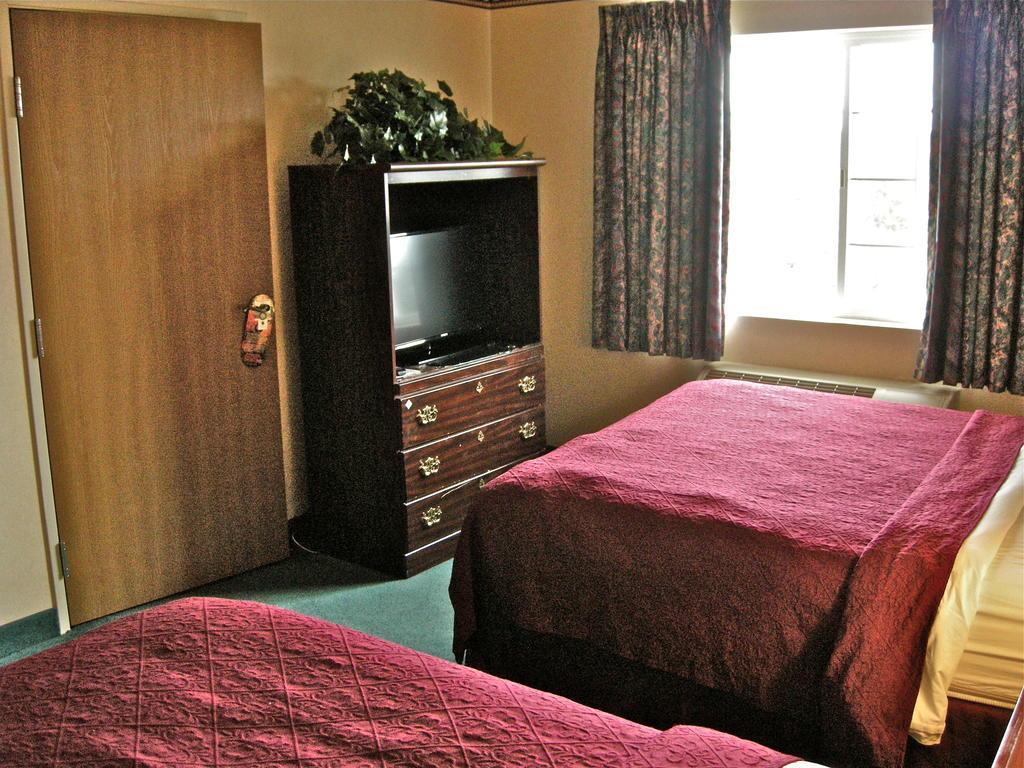 Quality Inn Бенд Екстериор снимка