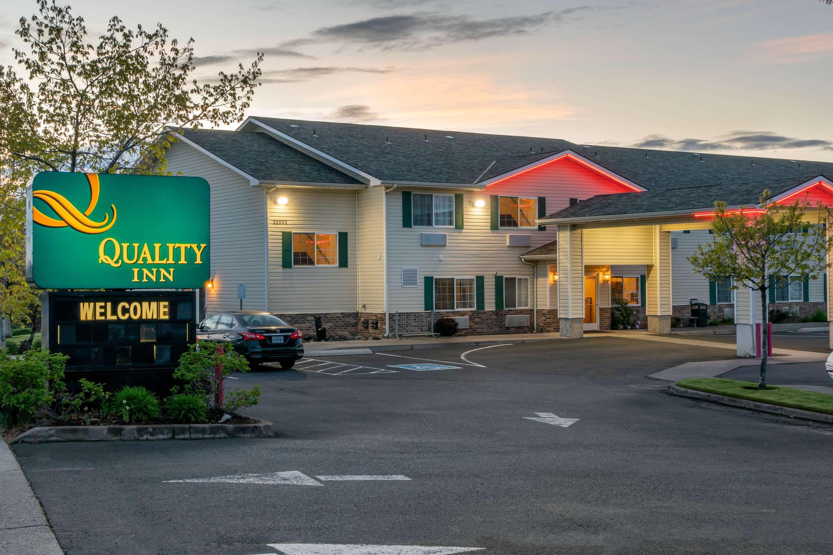 Quality Inn Бенд Екстериор снимка