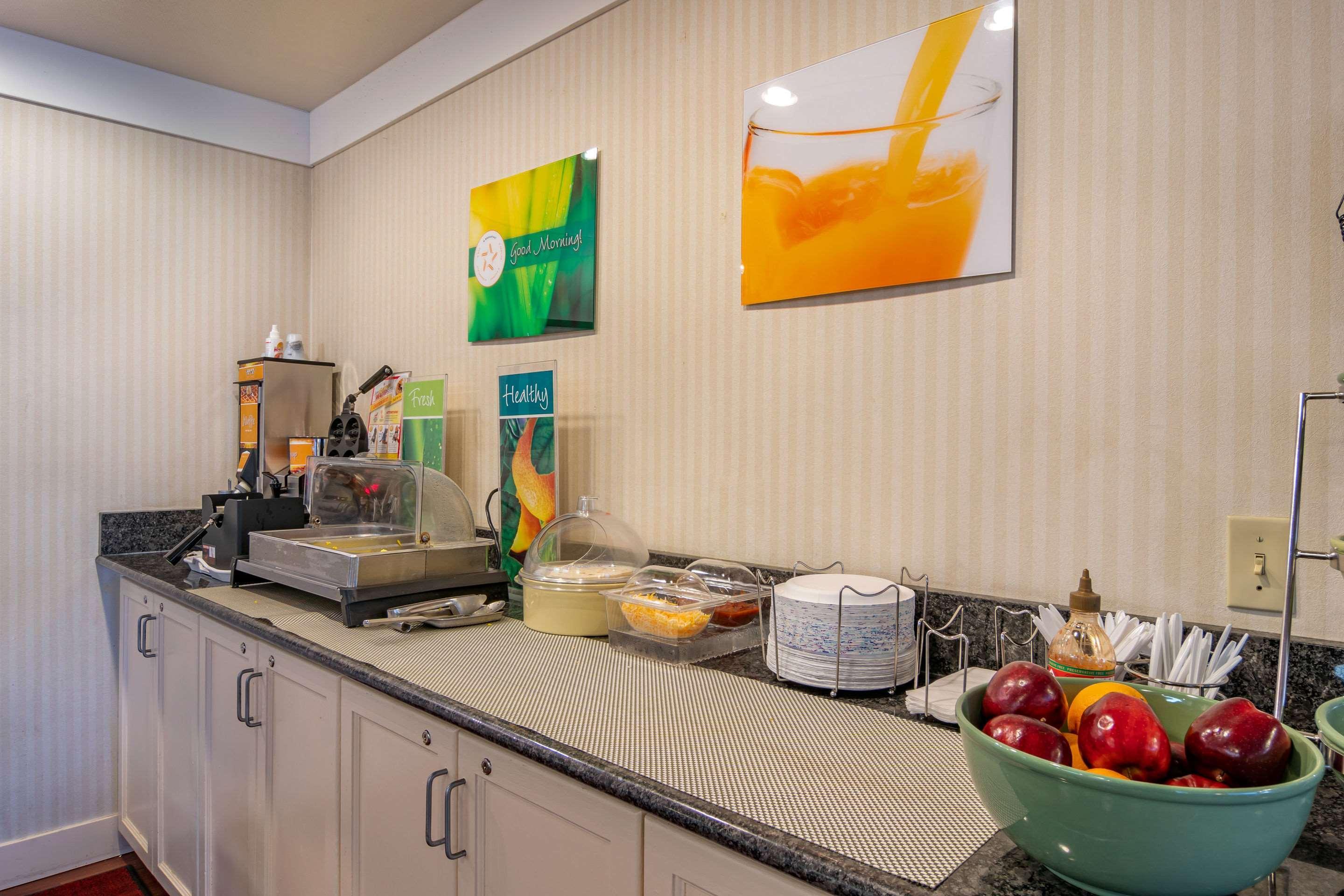 Quality Inn Бенд Екстериор снимка